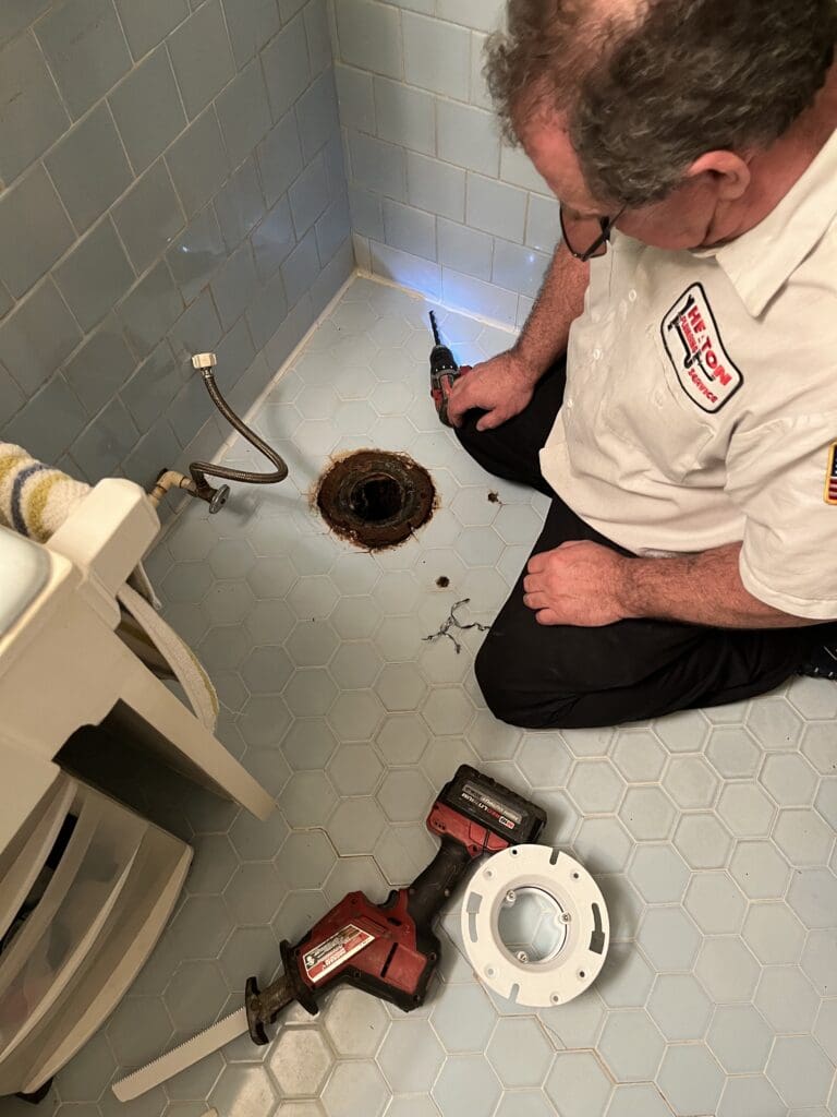 Master Plumber in Houston, TX, Clearing and Installing a Drain in Houston, TXMike Heaton
